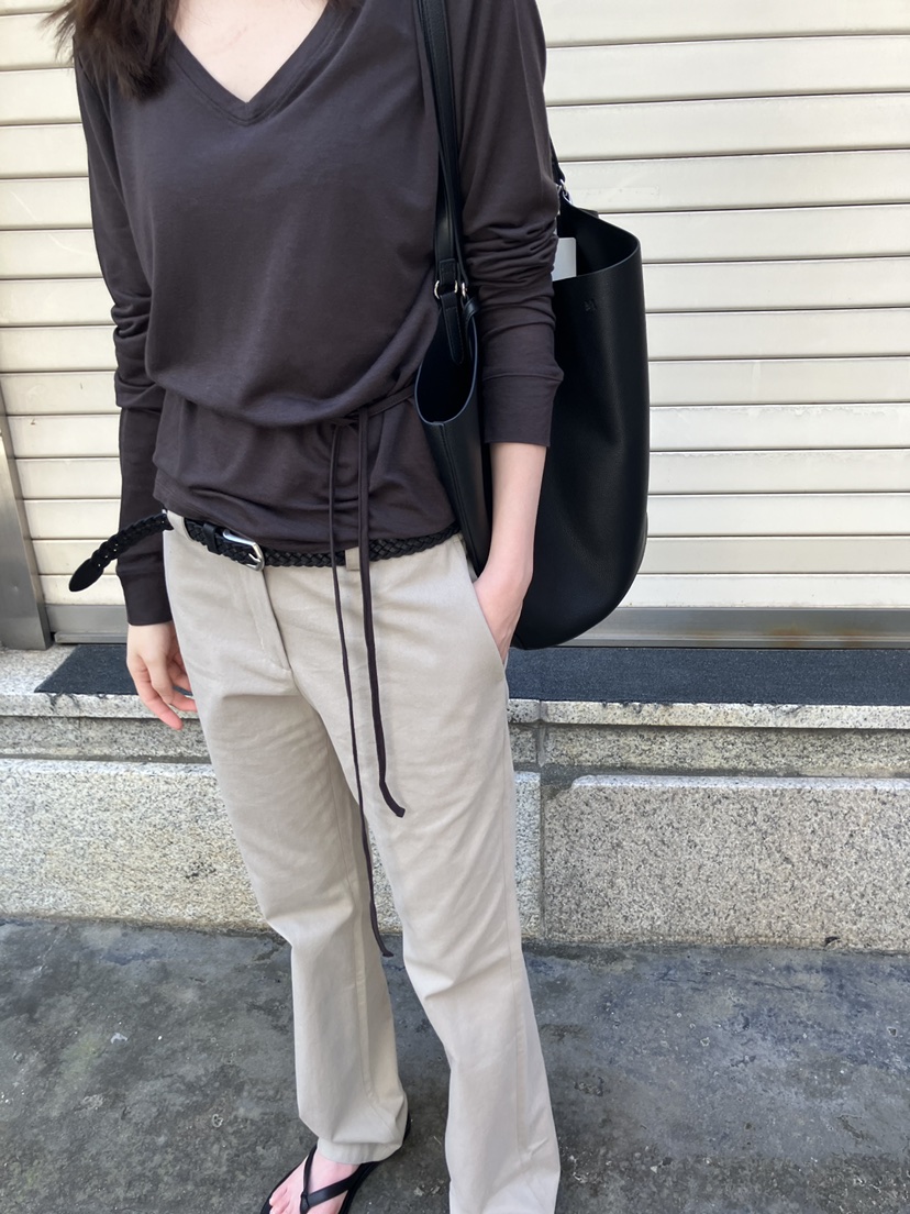 ARVE東大門直郵女裝新品時尚推薦真品人氣休閑熱賣長袖T恤ARVE長袖T恤