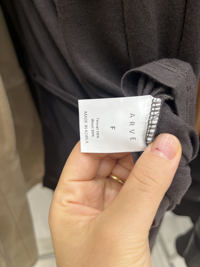 ARVE東大門直郵女裝新品時尚推薦真品人氣休閑熱賣長袖T恤ARVE長袖T恤