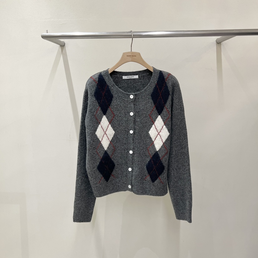 MARIE MARIE韓國代購女士新款推薦熱賣真品人氣時尚針織衫MARIE MARIE針織衫圖色2