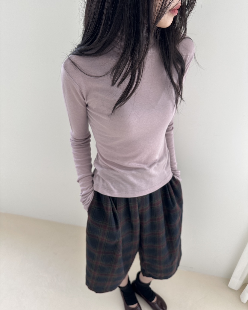 HOWDY/FACT THE NERD東大門代購女士新品熱賣推薦長袖T恤HOWDY/FACT THE NERD長袖T恤