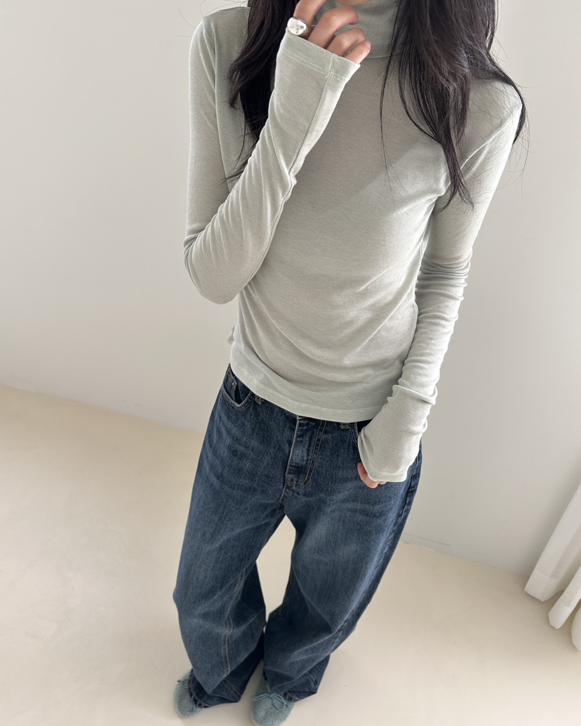 HOWDY/FACT THE NERD東大門代購女士新品熱賣推薦長袖T恤HOWDY/FACT THE NERD長袖T恤圖色2