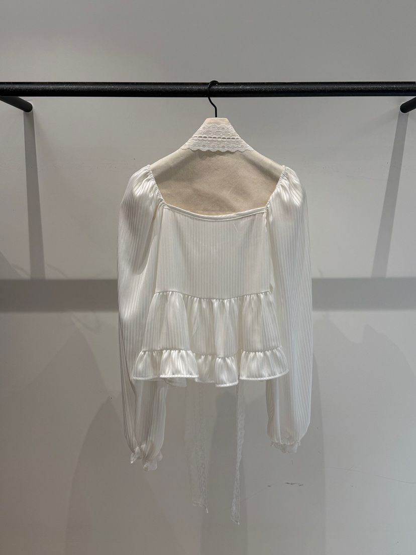 LOVE PULL東大門實拍女裝新品熱賣休閑襯衫蕾絲衫含脖帶LOVE PULL襯衫/蕾絲衫