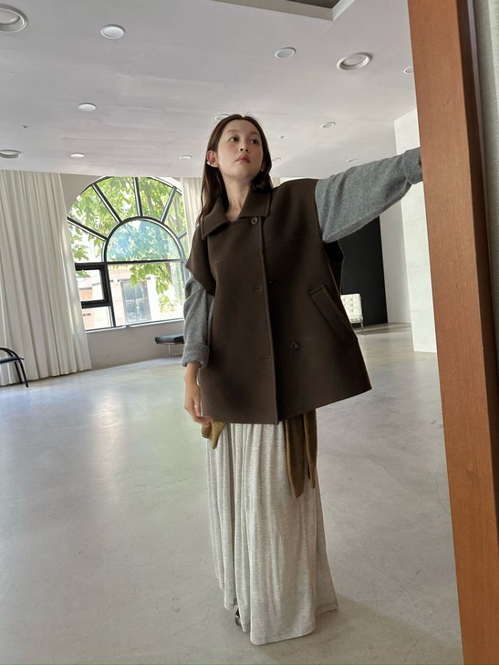 MARE東大門實拍女裝新款休閑真品時尚熱賣短款大衣不含內搭MARE短款大衣圖色2