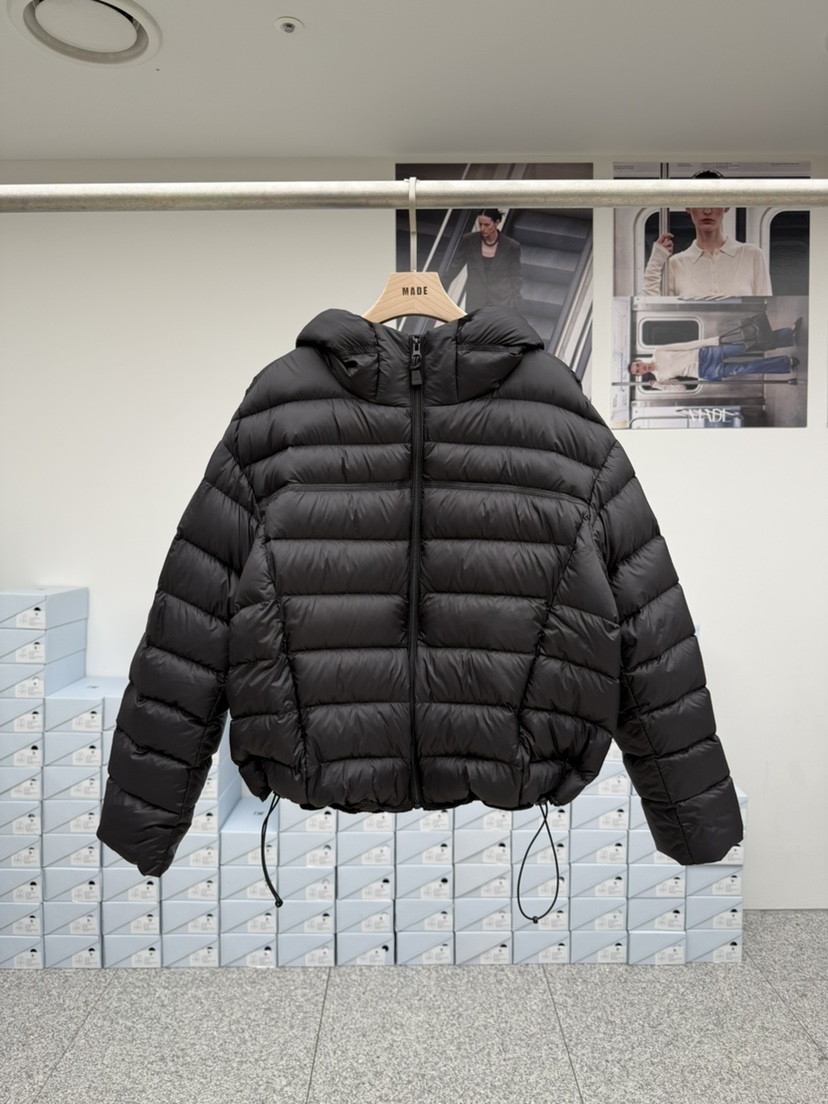 MADE-P東大門直郵女士新品推薦熱賣時尚休閑短款羽絨服絨MADE-P短款羽絨服圖色4