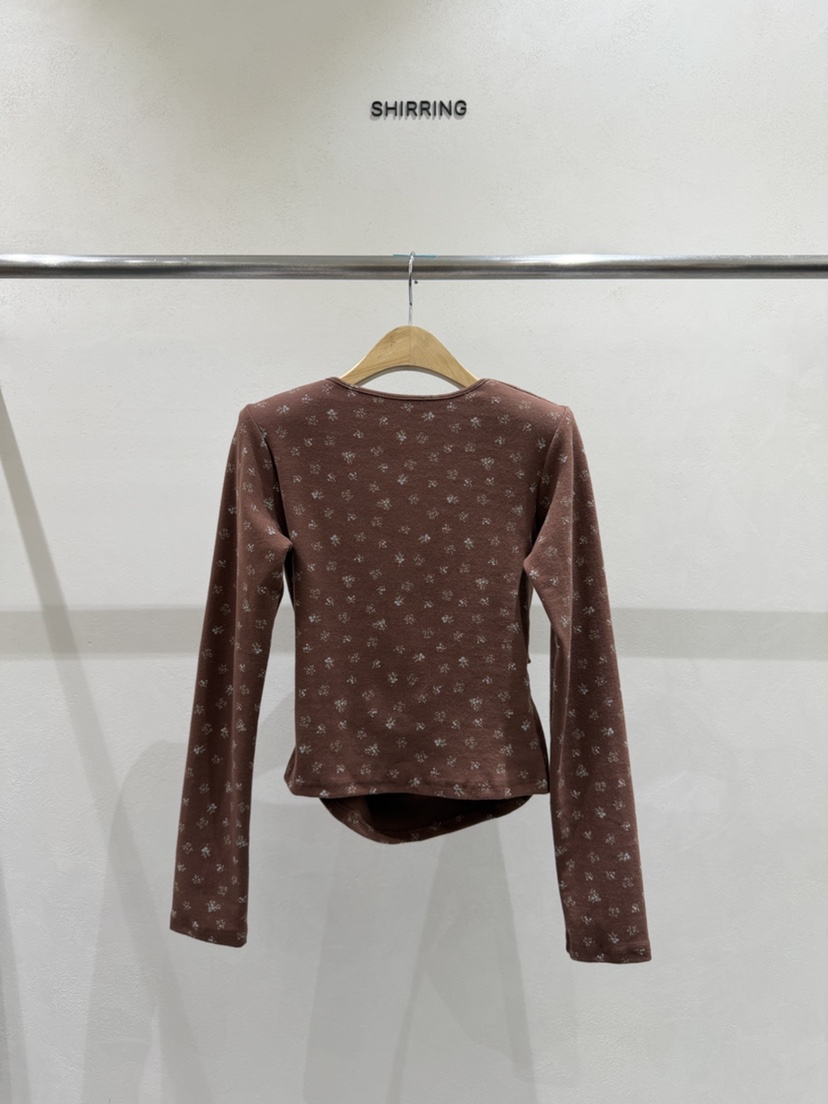 SHIRRING東大門實拍女裝新品熱賣真品時尚人氣休閑長袖T恤SHIRRING長袖T恤