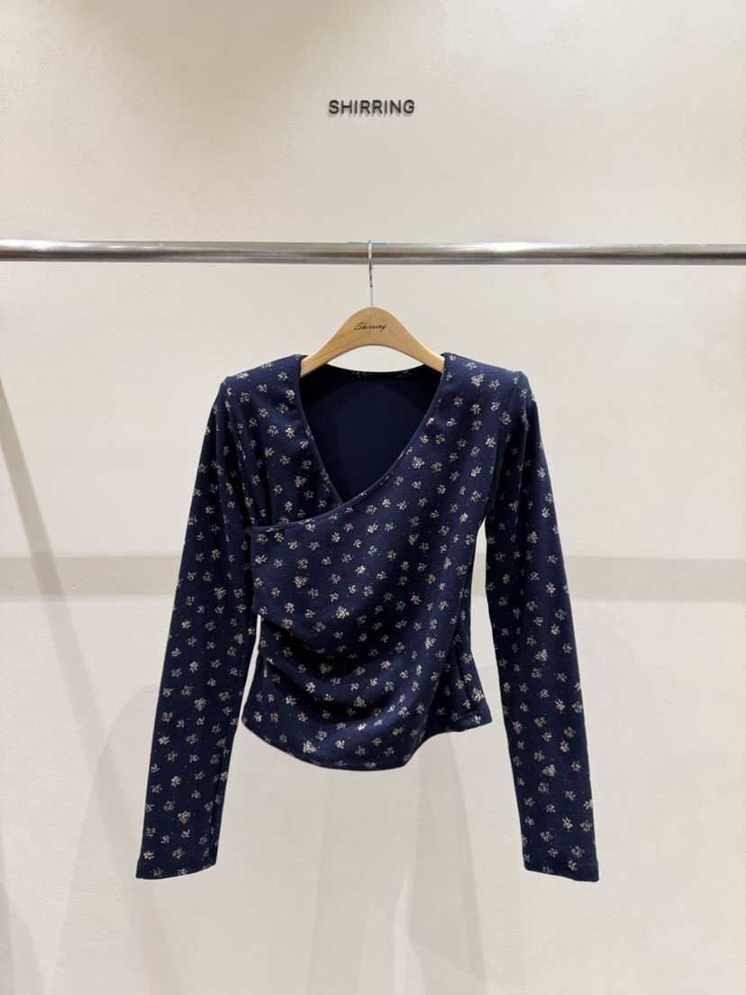 SHIRRING東大門實拍女裝新品熱賣真品時尚人氣休閑長袖T恤SHIRRING長袖T恤圖色3