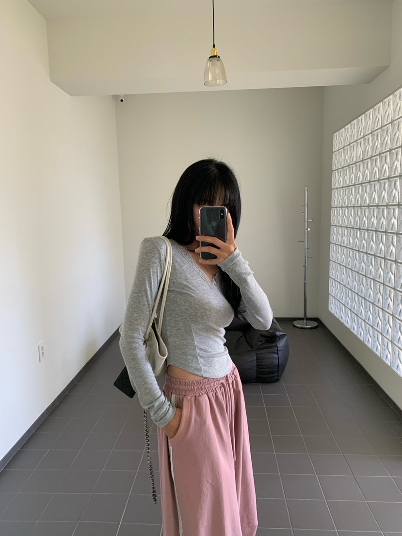 REVE CITE-L東大門直郵女裝新款推薦時尚休閑熱賣長袖T恤REVE CITE-L長袖T恤