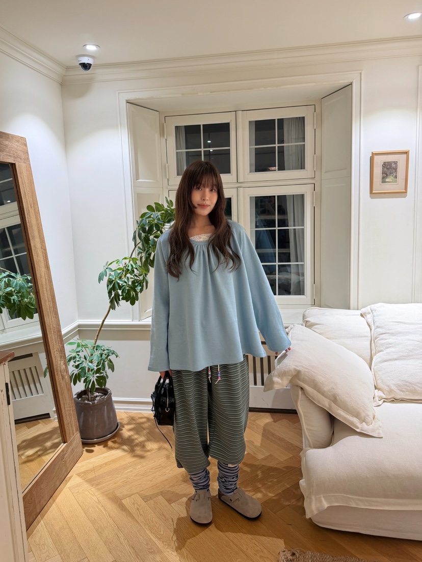 BOUTIQUE-L韓國直郵女士新款熱賣時尚推薦長袖T恤蕾絲褶皺BOUTIQUE-L長袖T恤