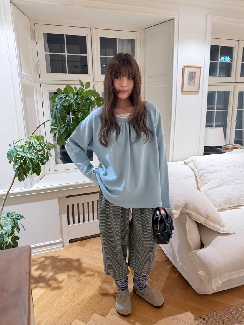BOUTIQUE-L韓國直郵女士新款熱賣時尚推薦長袖T恤蕾絲褶皺BOUTIQUE-L長袖T恤