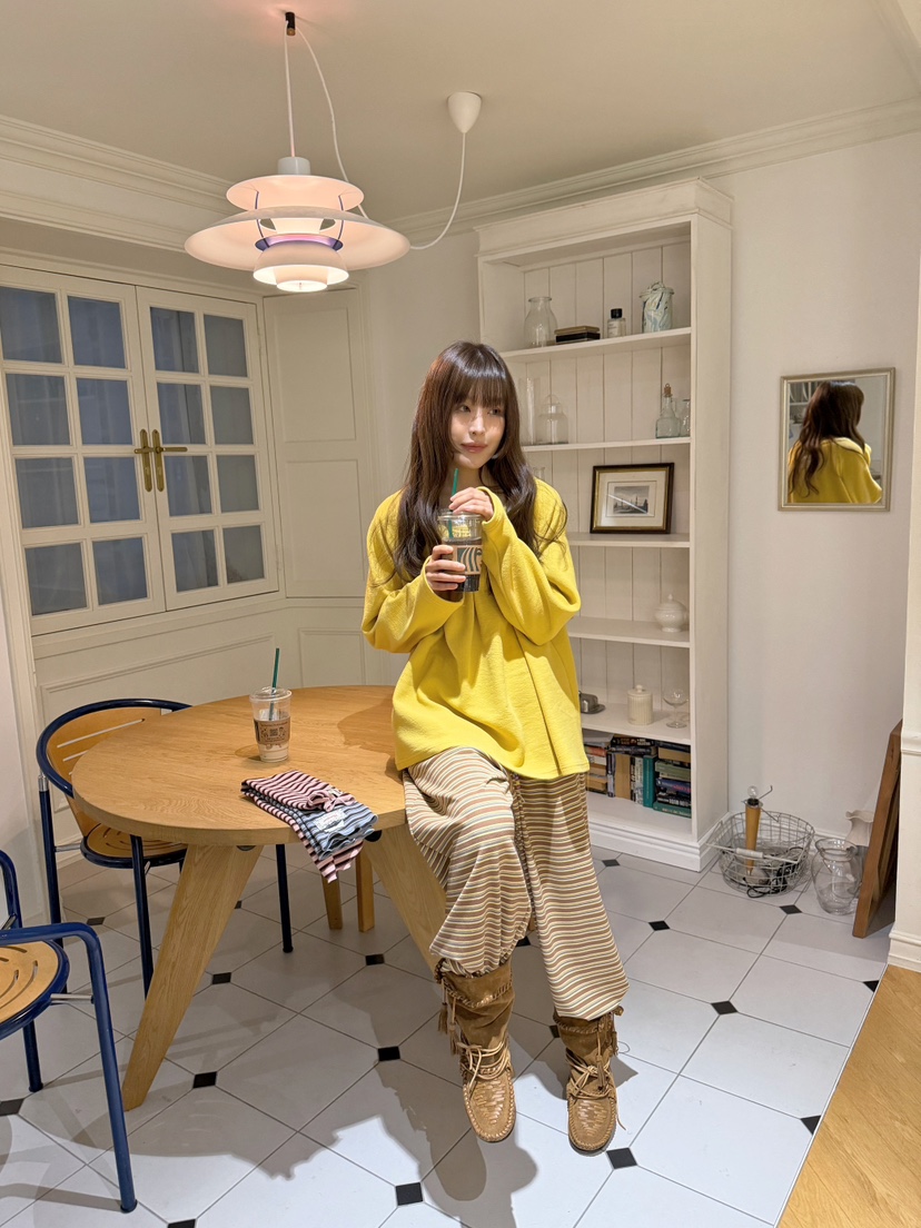 BOUTIQUE-L韓國直郵女士新款熱賣時尚推薦長袖T恤蕾絲褶皺BOUTIQUE-L長袖T恤