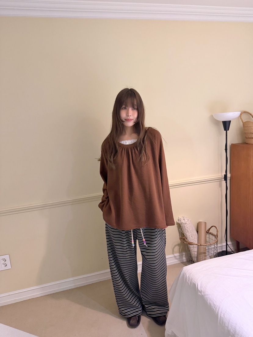 BOUTIQUE-L韓國直郵女士新款熱賣時尚推薦長袖T恤蕾絲褶皺BOUTIQUE-L長袖T恤圖色1