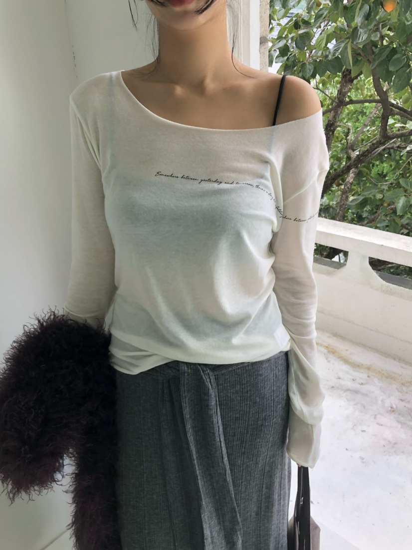 OUPPT東大門直郵女士新品休閑人氣推薦熱賣時尚長袖T恤字母OUPPT長袖T恤圖色1