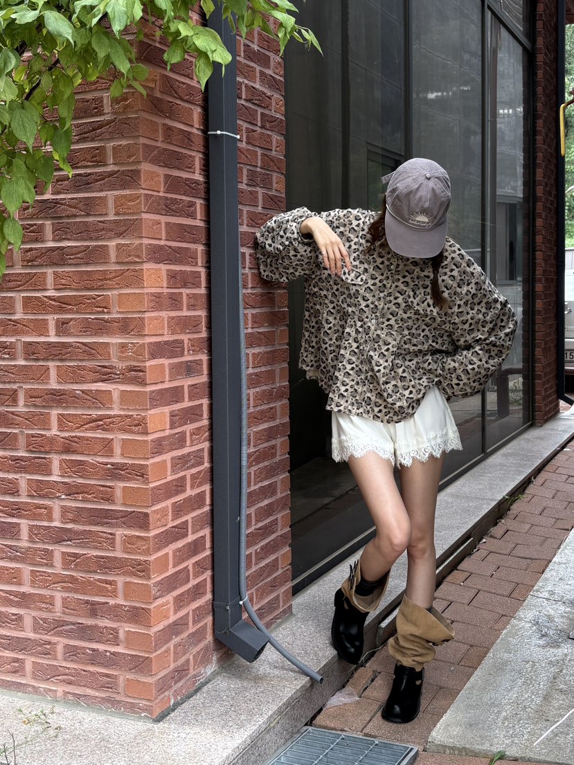 OKIE韓國直郵女裝新品時尚人氣休閑推薦真品襯衫蕾絲衫豹紋OKIE襯衫/蕾絲衫