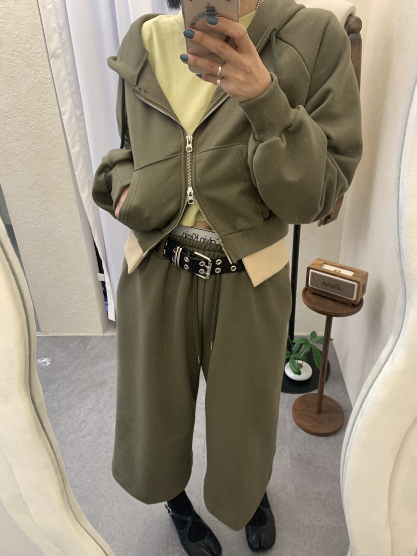 A I M東大門直郵女裝新款真品人氣熱賣時尚推薦休閑衛衣A I M衛衣