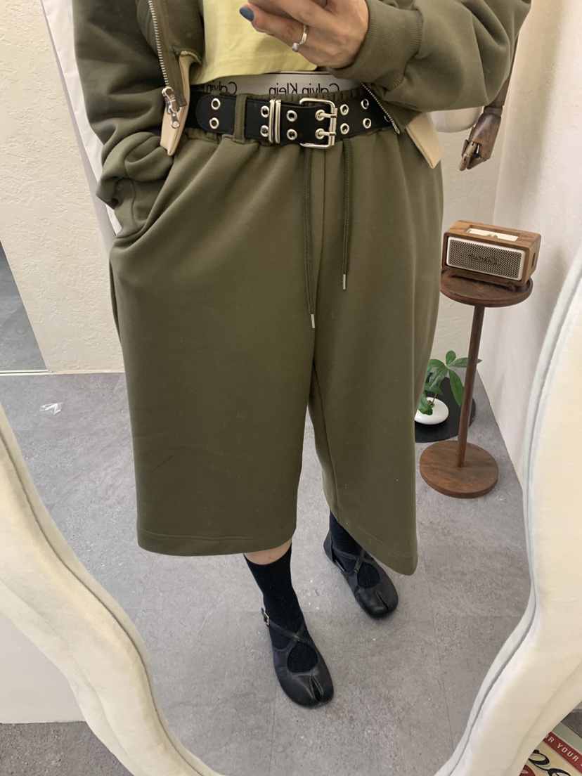 A I M東大門直郵女裝新款真品人氣熱賣時尚推薦休閑衛衣A I M衛衣