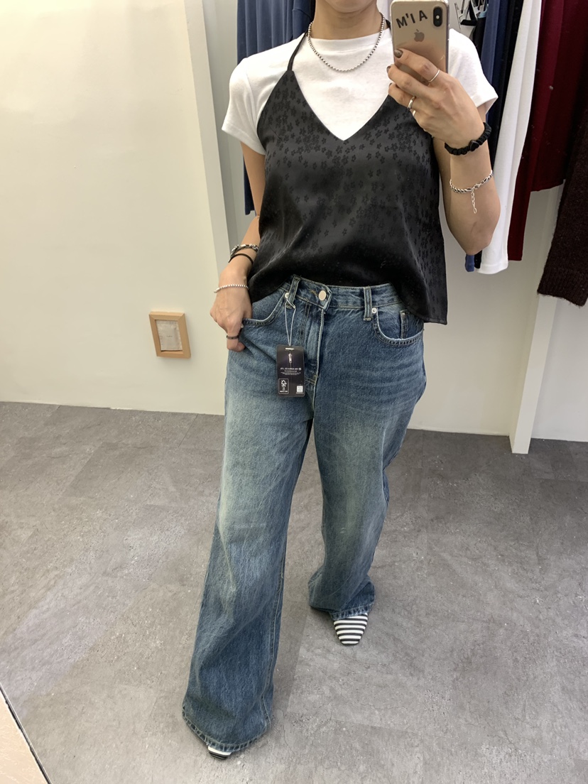 A I M東大門直郵女裝新款時尚真品推薦人氣熱賣吊帶背心A I M吊帶/背心