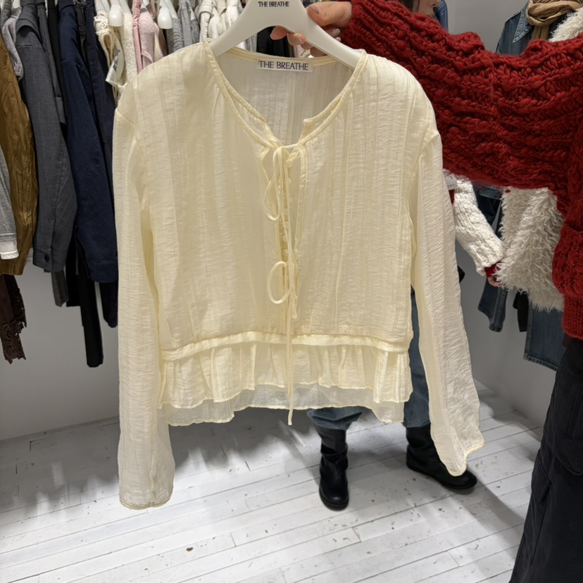 BREATHE東大門直郵女士新品熱賣推薦真品人氣襯衫蕾絲衫雙層BREATHE襯衫/蕾絲衫圖色2奶油