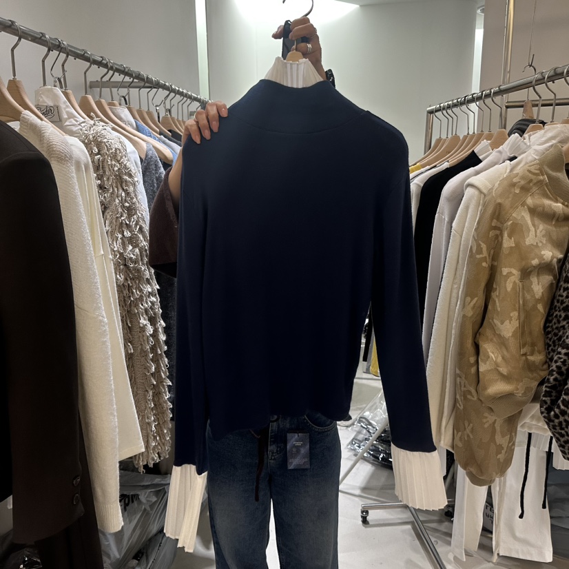 RENDER東大門直郵女士新品真品時尚人氣熱賣長袖T恤高領褶裥RENDER長袖T恤