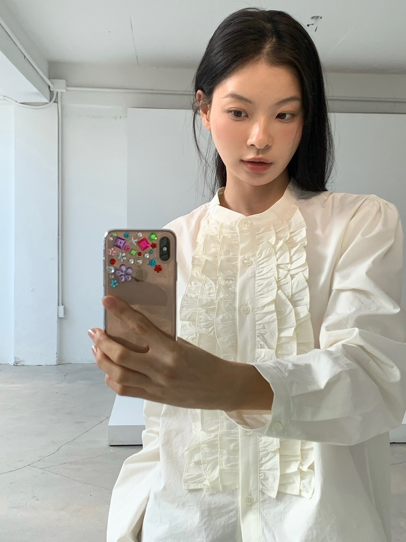 LOVEMYSANTA韓國代購女士新品熱賣真品時尚襯衫蕾絲衫褶邊LOVEMYSANTA襯衫/蕾絲衫
