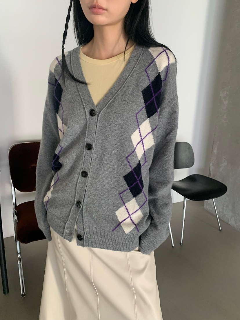 LOVEMYSANTA韓國直郵女士新款推薦熱賣真品開衫菱形花紋開衫LOVEMYSANTA開衫