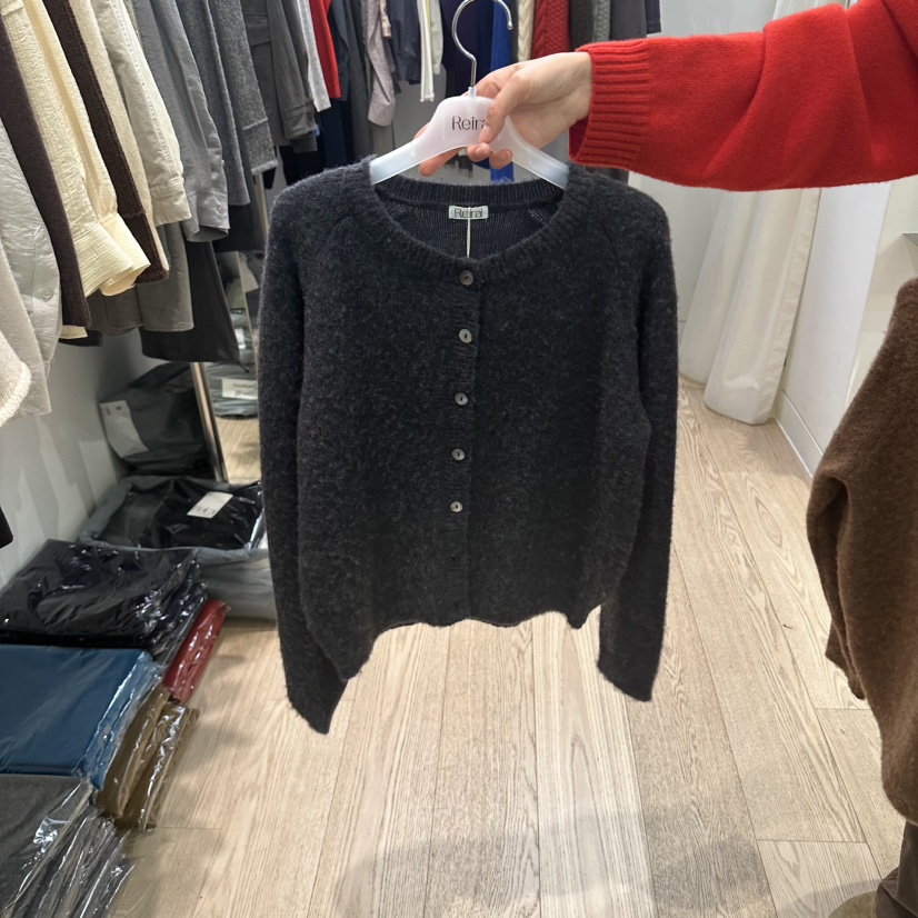 REIRAI東大門實拍女士新款熱賣真品時尚人氣開衫蓬松開衫Reirai開衫圖色4
