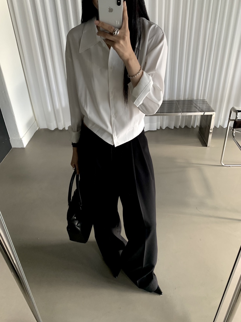 MUYBIEN韓國直郵女士新品時尚休閑真品推薦熱賣襯衫蕾絲衫MUYBIEN襯衫/蕾絲衫