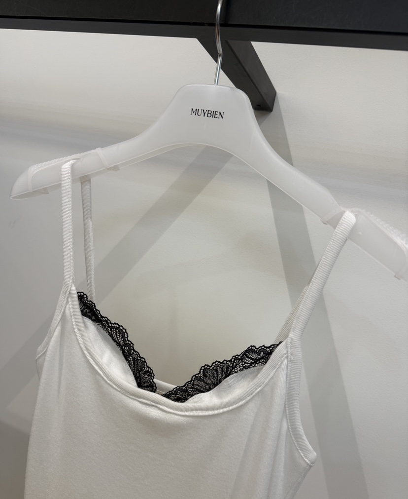 MUYBIEN韓國直郵女裝新款休閑熱賣時尚推薦吊帶背心蕾絲無袖MUYBIEN吊帶/背心