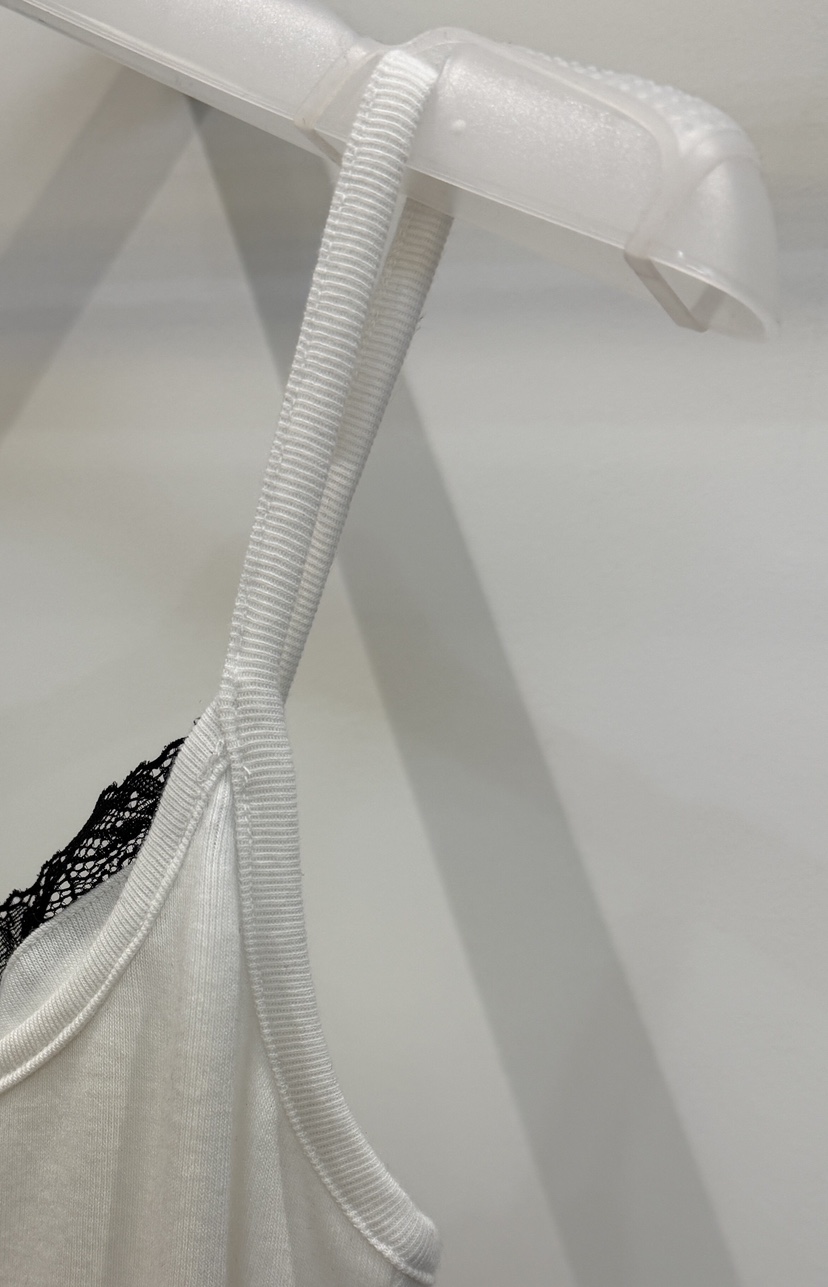MUYBIEN韓國直郵女裝新款休閑熱賣時尚推薦吊帶背心蕾絲無袖MUYBIEN吊帶/背心
