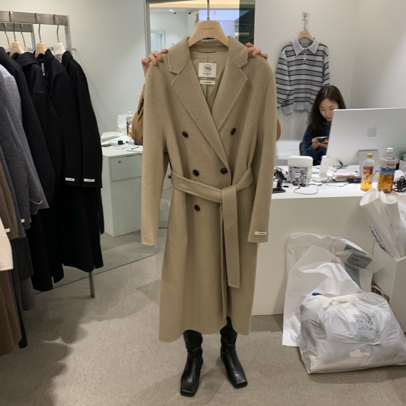 MADELEINE東大門實拍女士新款推薦熱賣中長款大衣含腰帶羊絨MADELEINE中長款大衣圖色1
