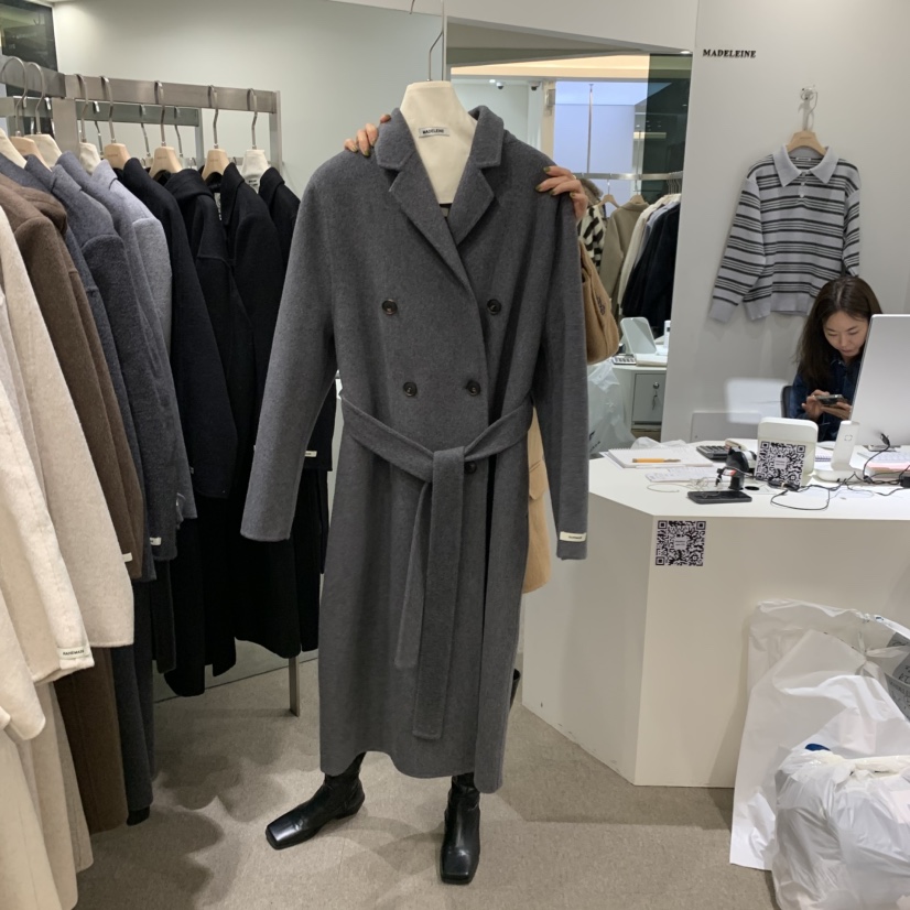 MADELEINE東大門實拍女士新款推薦熱賣中長款大衣含腰帶羊絨MADELEINE中長款大衣圖色2墨