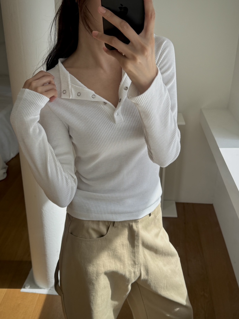 DEUO東大門直郵女裝新品人氣時尚真品推薦熱賣休閑長袖T恤DEUO長袖T恤
