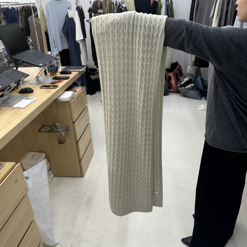 PREV.韓國直郵女士新款時尚推薦真品休閑人氣熱賣圍巾披肩PREV.圍巾/披肩圖色3
