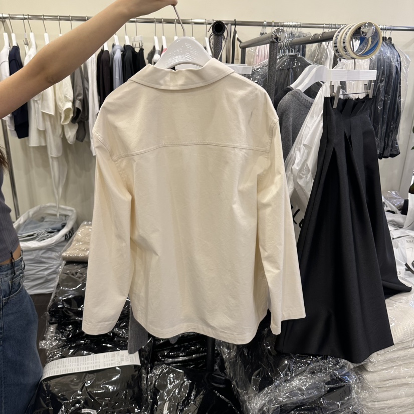 OUTFIT/SOAP AMD WATER東大門實拍女士新品人氣熱賣夾克OUTFIT/SOAP AMD WATER夾克