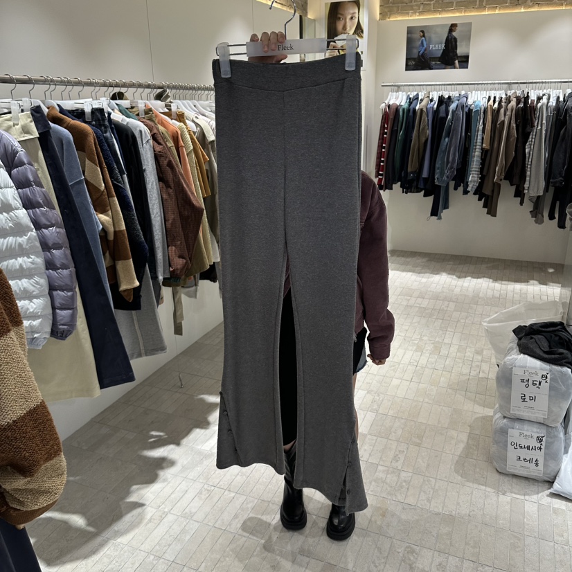FLEEK韓國直郵女裝新品推薦真品時尚休閑熱賣人氣休閑褲Fleek休閑褲圖色1深灰色