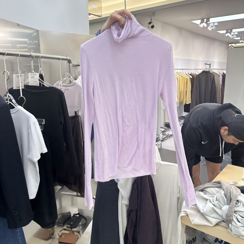 PREV.東大門實拍女士新品人氣時尚真品推薦熱賣休閑長袖T恤PREV.長袖T恤圖色2