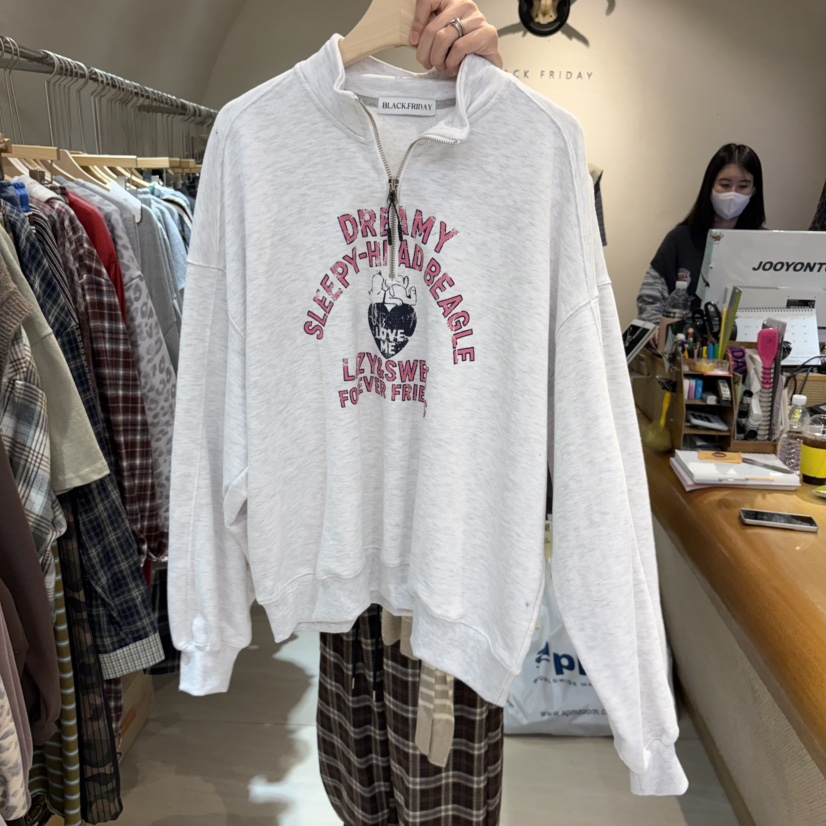 BLACKFRIDAY東大門代購女士新款真品推薦熱賣人氣衛衣史努比BLACK FRIDAY衛衣圖色2