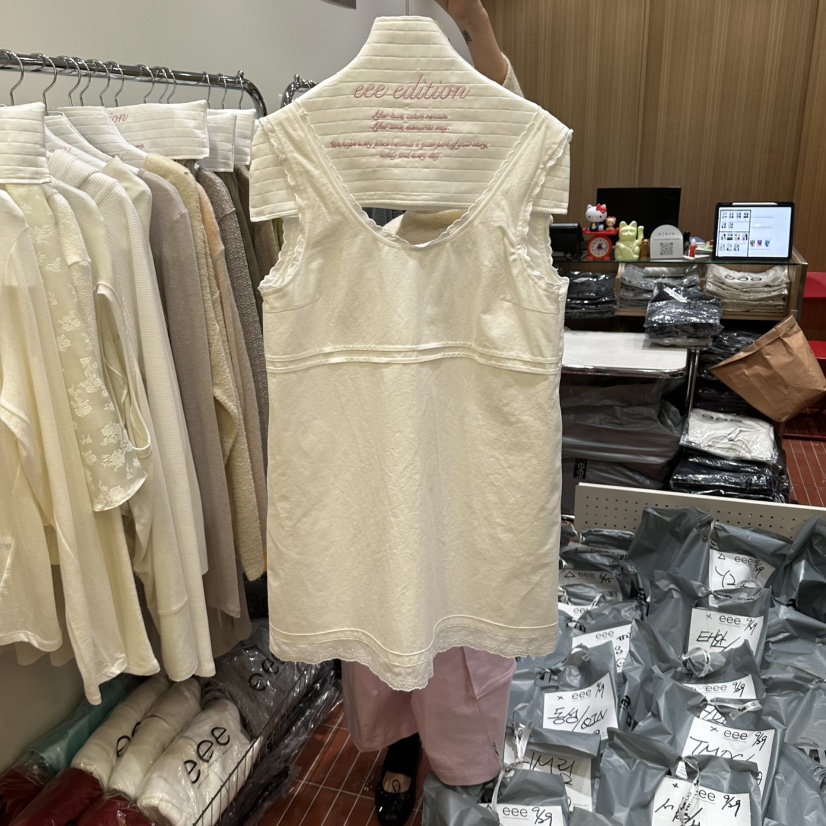 EEE東大門直郵女士新品人氣熱賣時尚推薦真品休閑連衣裙OPSEEE連衣裙圖色1