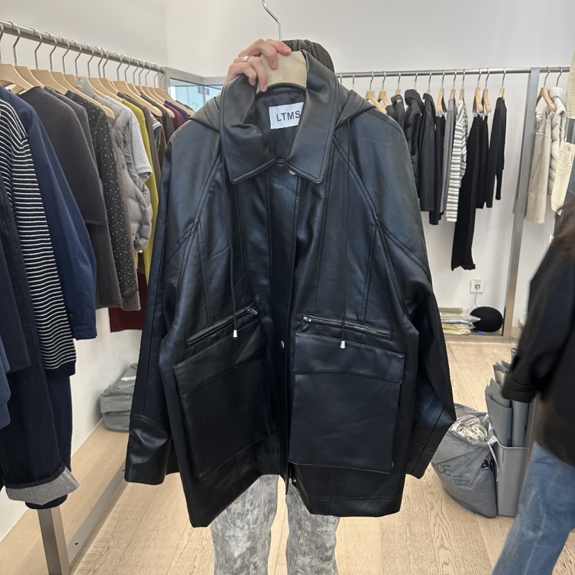 LTMS東大門實拍女士新品休閑熱賣人氣真品時尚推薦皮衣連帽LTMS皮衣圖色1