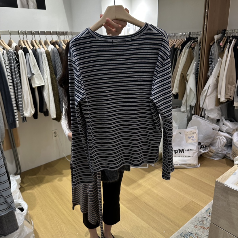 TIZZI韓國直郵女裝新款真品熱賣推薦人氣休閑時尚長袖T恤TIZZI長袖T恤