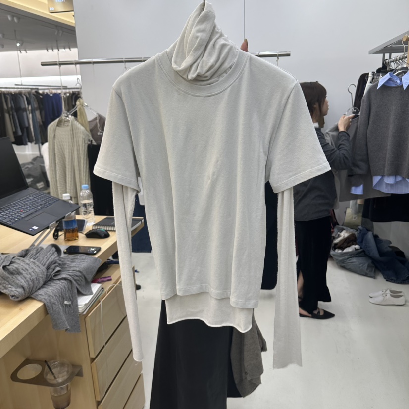 PREV.東大門直郵女裝新品真品休閑人氣時尚推薦熱賣T恤棉PREV.T恤圖色2淺灰色