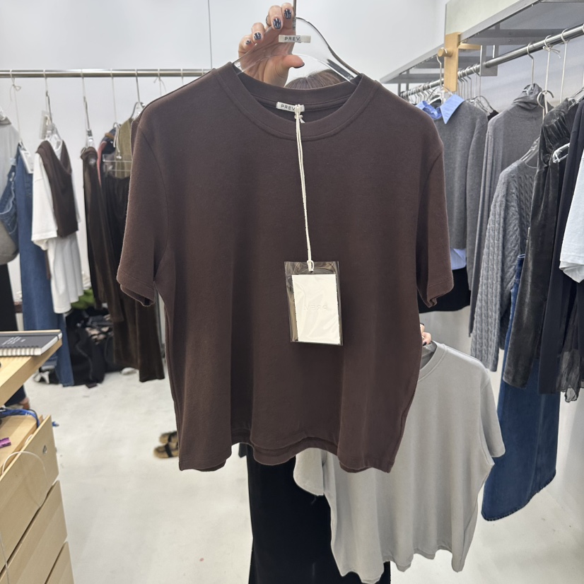 PREV.東大門直郵女裝新品真品休閑人氣時尚推薦熱賣T恤棉PREV.T恤圖色3棕色