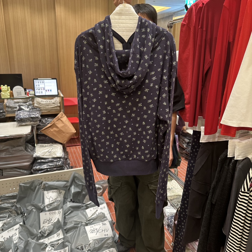 EEE東大門代購女裝新款真品人氣時尚推薦休閑熱賣衛衣EEE衛衣