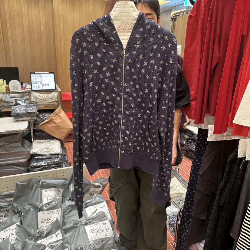EEE東大門代購女裝新款真品人氣時尚推薦休閑熱賣衛衣EEE衛衣圖色2
