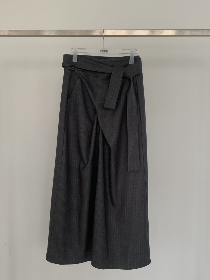 TRUE東大門實拍女士新品休閑時尚人氣推薦真品熱賣長裙TRUE長裙圖色1墨色
