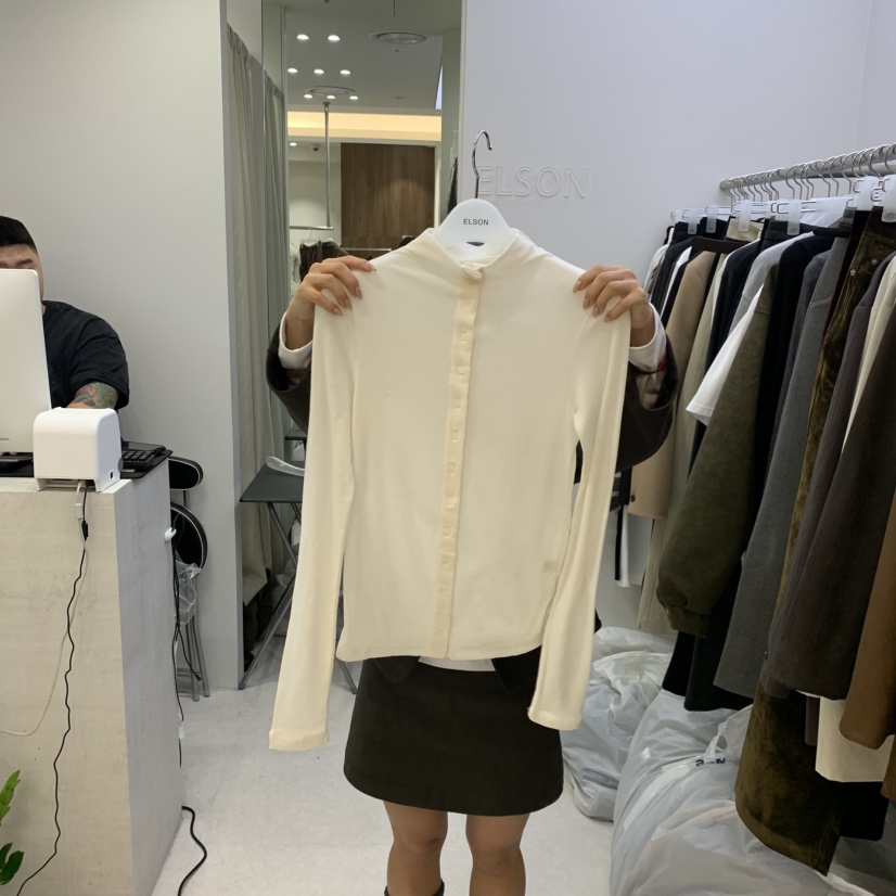 ELSON韓國直郵女裝新款人氣時尚推薦熱賣長袖T恤高領紐扣ELSON長袖T恤圖色2