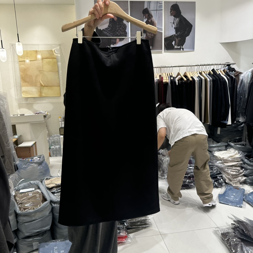 BLUEI-D/N SHARP韓國代購女裝新品人氣真品推薦熱賣長裙Blue i-d/N SHARP長裙圖色3