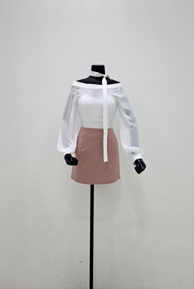 HIGH HEELS韓國直郵女士新品推薦熱賣真品襯衫蕾絲衫含脖帶HIGH HEELS襯衫/蕾絲衫