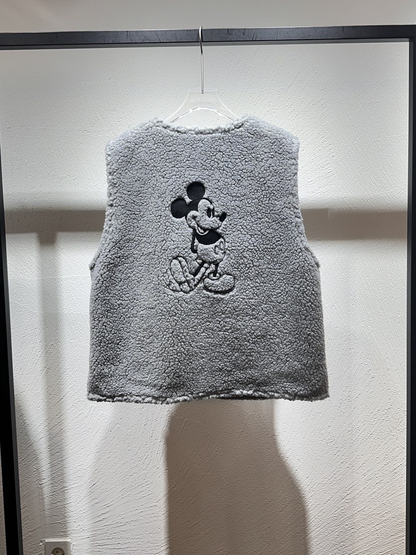 BLACK RIBBON-P東大門代購女士新品推薦真品馬甲米奇刺繡BLACK RIBBON-P馬甲