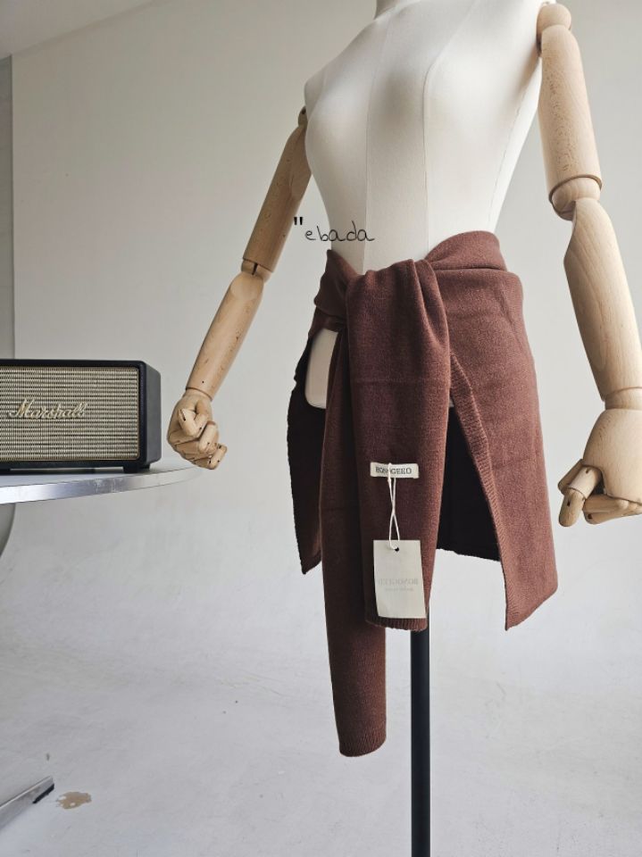 EBADA韓國代購女裝新品真品人氣時尚推薦圍巾披肩披肩開衫EBADA圍巾/披肩