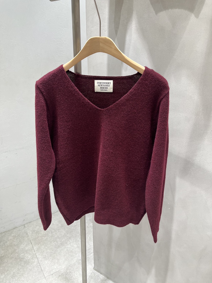 EVERCOMMERCE METICULOUSLY DESIGNED韓國直郵女裝新款時尚針織衫EVERCOMMERCE METICULOUSLY DESIGNED針織衫圖色1